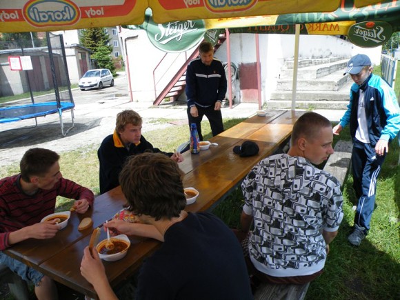 Svit - priate�sk� z�pas